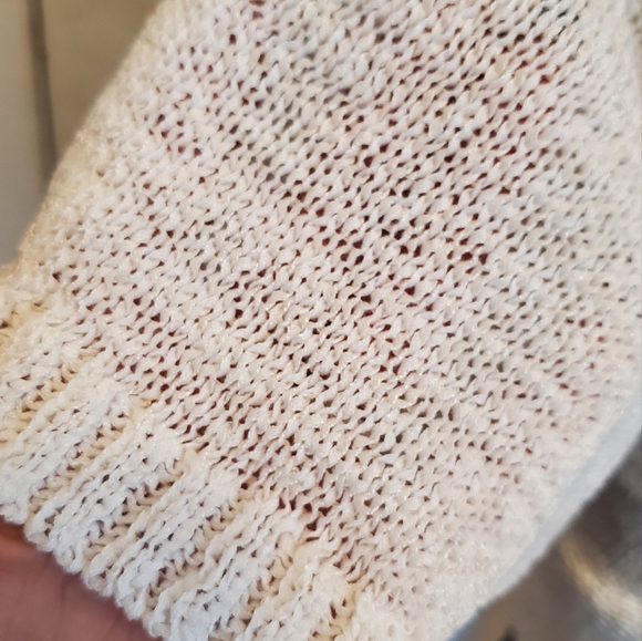 GUC Cream Retro Shrug - Picture 3 of 4